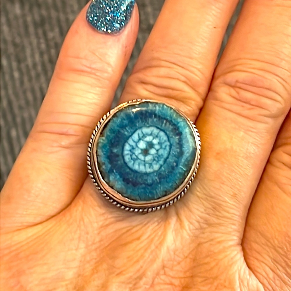 Solar Quartz Druzy Handcrafted In An Antique Setting Ring Size 7.5 NWOT - Picture 3 of 16